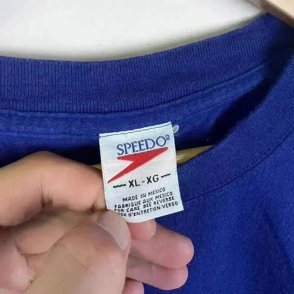 90s Vintage Speedo Graphic T-Shirt - Bold Blue Design Size XL - Picture 4 of 5